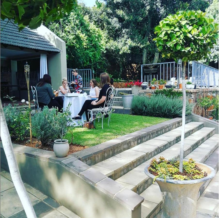 Amoris Guest House-Waterkloof Ridge 프레토리아 외부 사진