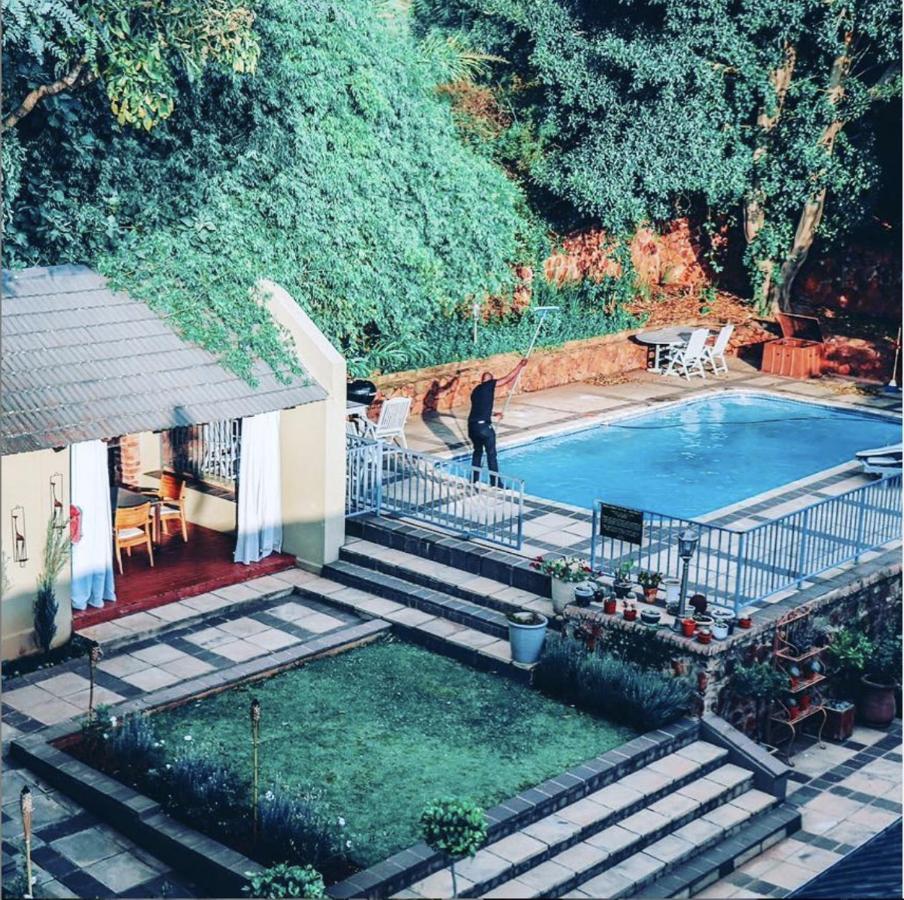 Amoris Guest House-Waterkloof Ridge 프레토리아 외부 사진
