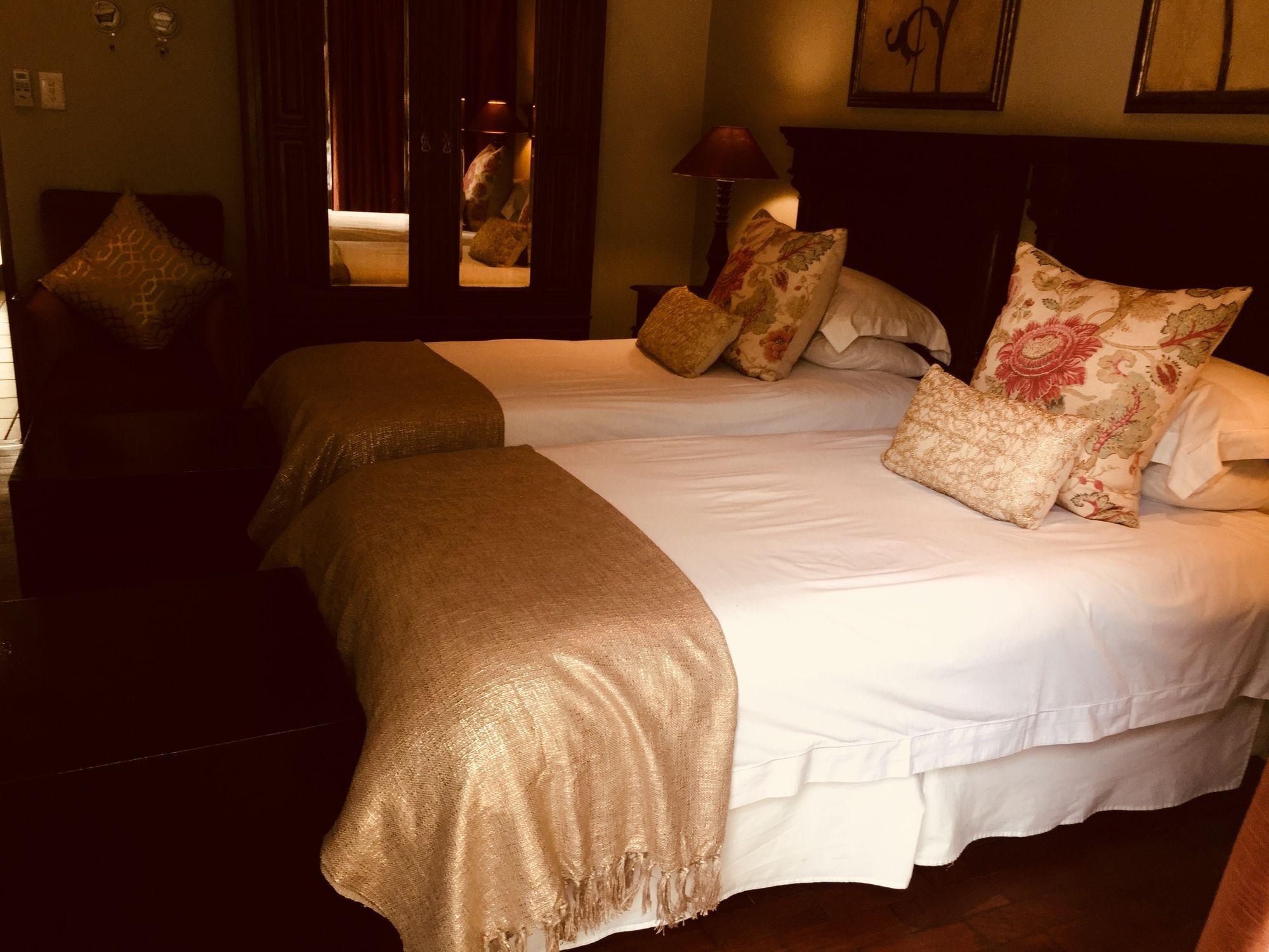 Amoris Guest House-Waterkloof Ridge 프레토리아 외부 사진